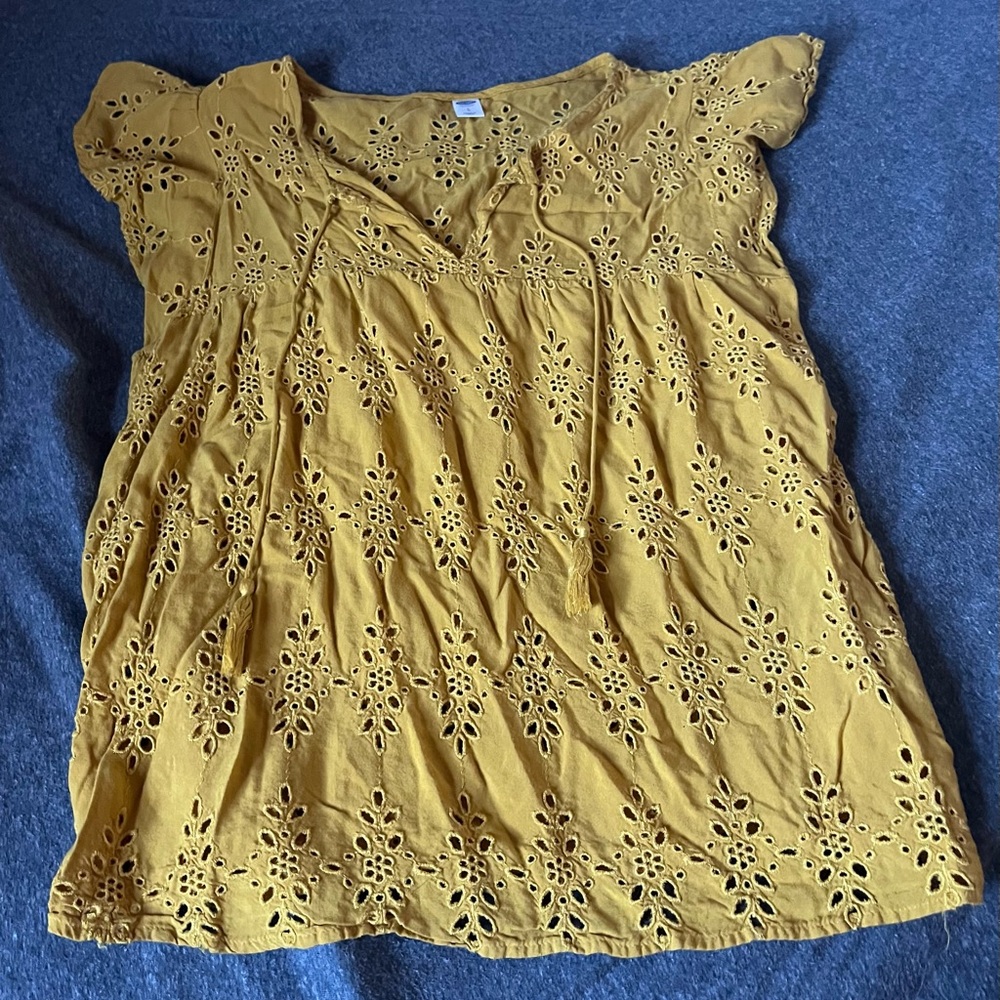 Old Navy Shirt